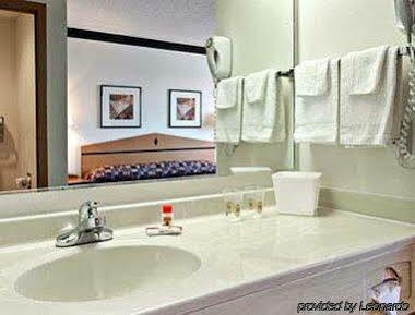 ซูเปอร์ 8 บาย วินด์แฮม แคลรินดา Motel Clarinda ภายนอก รูปภาพ